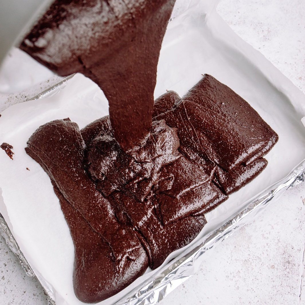 Scrumptious by Lucy - Gorgeous Brownies and Blondies